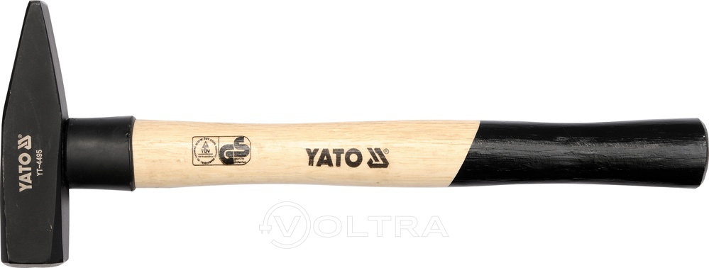 Молоток слесарный с деревянной ручкой 400гр Yato YT-4494