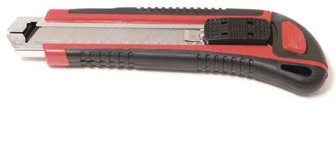 Нож универсальный с запасными лезвиями 3шт 18мм Rock Force RF-5055P4